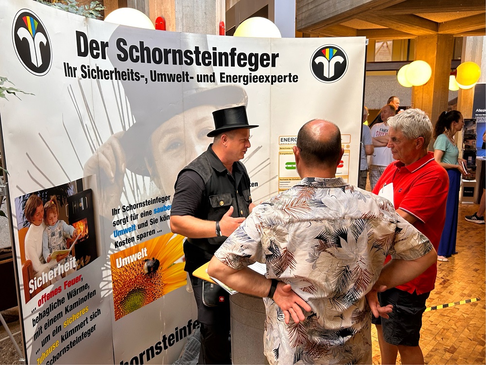 Foto: Stand eines Schornsteinfegers