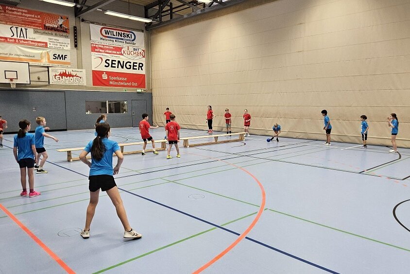 Martinschule verteidigt den Meistertitel im Völkerball