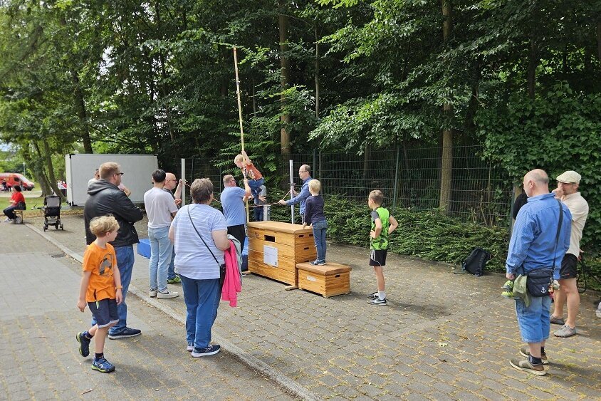 Beim Sport- und Bewegungstag 2025 erlebten Hunderte einen aktiven Tag im Berliner Park