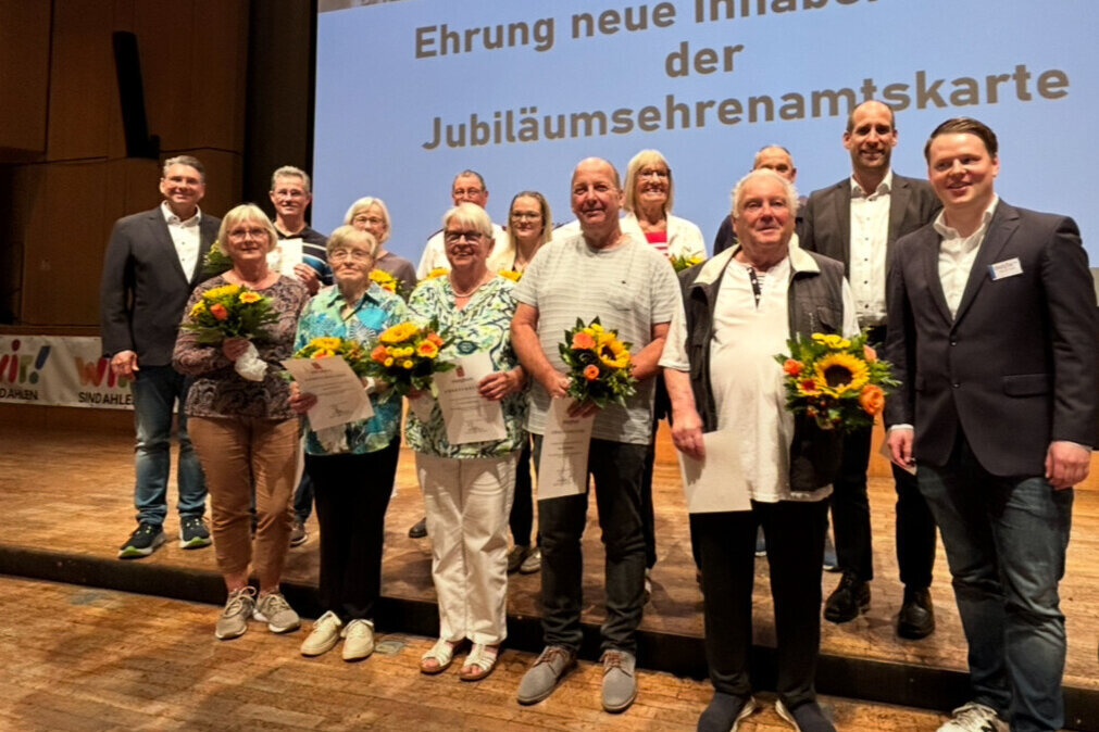 Jeder Zweite engagiert sich ehrenamtlich