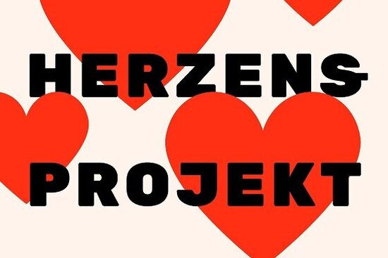 Foto: Plakat zur Open-Mic Veranstaltung mit weiteren Angaben und Herzchen