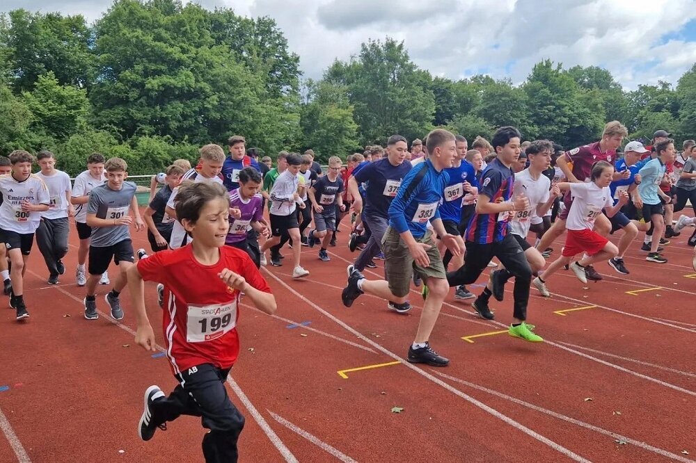 Schulteam startet zum Mini-Marathon nach Berlin