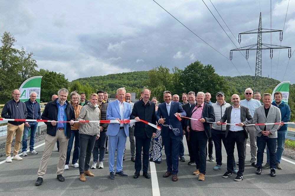 Verkehr rollt über die Osttangente