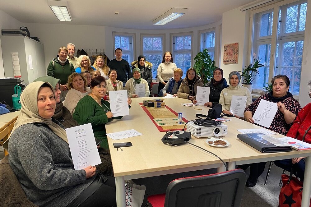 Frauen mit Zuwanderungsgeschichte werden Nachbarschaftshelferinnen